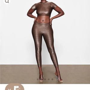 Skims shimmer legging and crop top